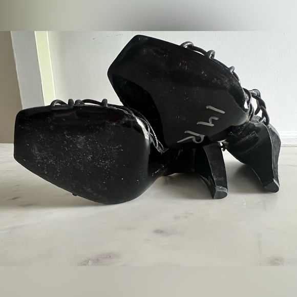 Report Signature leather cowhide strappy sandals curved heel 8.5 - Picture 6 of 8